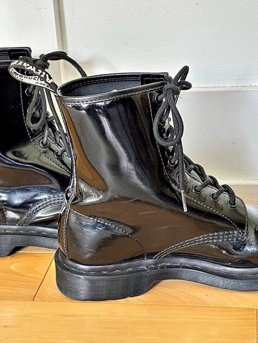 Dr. Martens 1460 Patent Leather Lace Up Boots Patent Leather Combat Boots Black - Picture 2 of 8